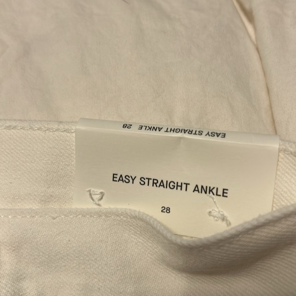 NEW 7 For All Mankind Easy Straight Ankle white crop jeans with embroidery - Picture 12 of 13